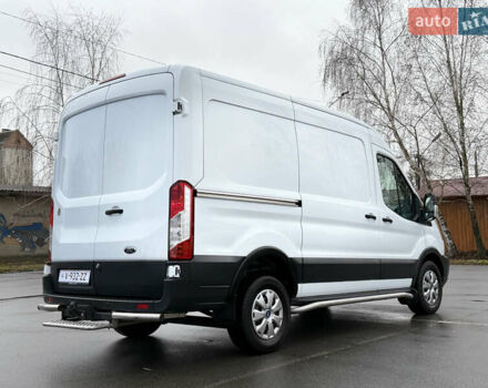 Белый Форд Транзит, объемом двигателя 0 л и пробегом 153 тыс. км за 18200 $, фото 4 на Automoto.ua