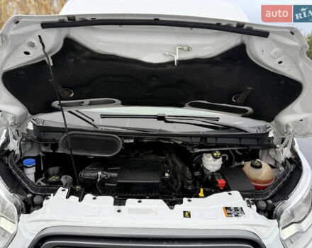 Белый Форд Транзит, объемом двигателя 0 л и пробегом 153 тыс. км за 18200 $, фото 46 на Automoto.ua