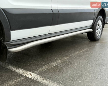 Белый Форд Транзит, объемом двигателя 0 л и пробегом 153 тыс. км за 18200 $, фото 10 на Automoto.ua