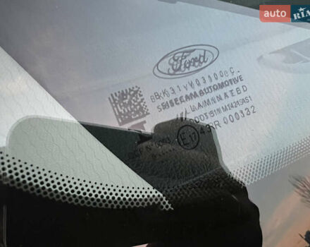 Белый Форд Транзит, объемом двигателя 2 л и пробегом 210 тыс. км за 16999 $, фото 18 на Automoto.ua