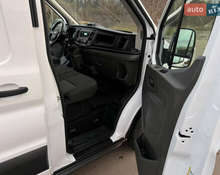 Белый Форд Транзит, объемом двигателя 2 л и пробегом 210 тыс. км за 16999 $, фото 19 на Automoto.ua