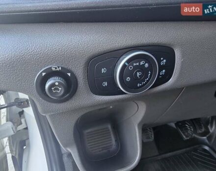 Форд Транзит 2020 в Стрые на Automoto.ua Белый Форд Транзит, объемом двигателя 0 л и пробегом 243 тыс. км за 14900 $, фото 22 на Automoto.ua