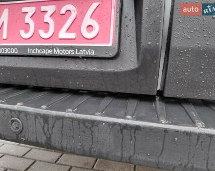 Белый Форд Транзит, объемом двигателя 2 л и пробегом 328 тыс. км за 19600 $, фото 83 на Automoto.ua