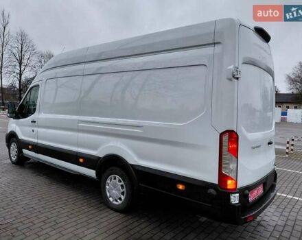 Белый Форд Транзит, объемом двигателя 2 л и пробегом 328 тыс. км за 19600 $, фото 9 на Automoto.ua