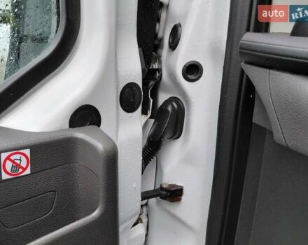 Белый Форд Транзит, объемом двигателя 2 л и пробегом 328 тыс. км за 19600 $, фото 70 на Automoto.ua