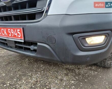 Білий Форд Транзит, об'ємом двигуна 2 л та пробігом 243 тис. км за 15600 $, фото 71 на Automoto.ua