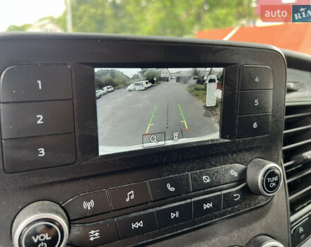 Белый Форд Транзит, объемом двигателя 2 л и пробегом 254 тыс. км за 17555 $, фото 17 на Automoto.ua