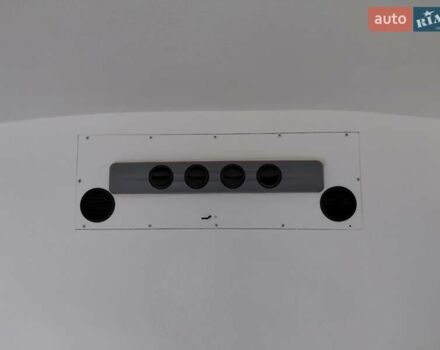 Белый Форд Транзит, объемом двигателя 2 л и пробегом 328 тыс. км за 19600 $, фото 24 на Automoto.ua