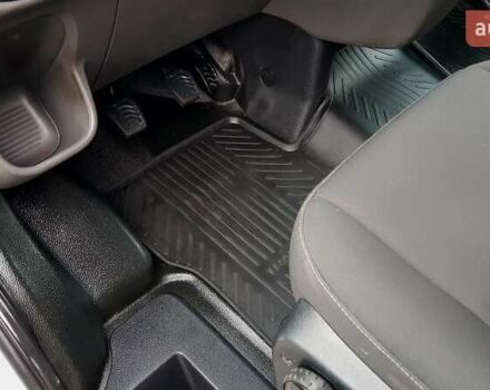 Белый Форд Транзит, объемом двигателя 2 л и пробегом 208 тыс. км за 15800 $, фото 16 на Automoto.ua