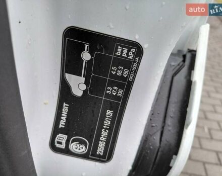 Белый Форд Транзит, объемом двигателя 2 л и пробегом 328 тыс. км за 19600 $, фото 74 на Automoto.ua