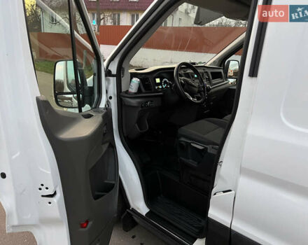 Белый Форд Транзит, объемом двигателя 2 л и пробегом 210 тыс. км за 16999 $, фото 9 на Automoto.ua