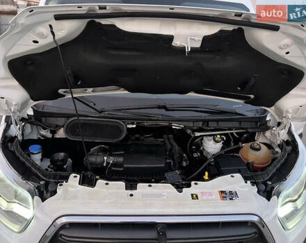 Белый Форд Транзит, объемом двигателя 2 л и пробегом 210 тыс. км за 16999 $, фото 24 на Automoto.ua