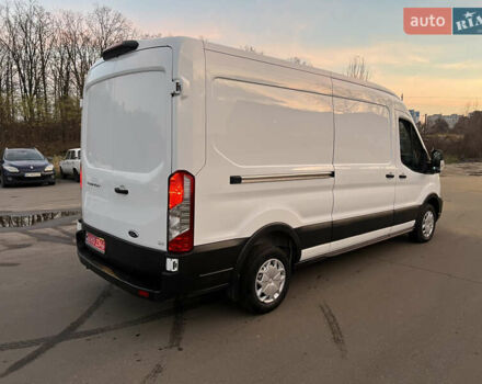 Белый Форд Транзит, объемом двигателя 2 л и пробегом 210 тыс. км за 16999 $, фото 4 на Automoto.ua