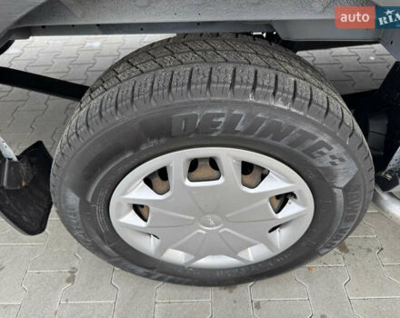 Белый Форд Транзит, объемом двигателя 2 л и пробегом 195 тыс. км за 18900 $, фото 63 на Automoto.ua