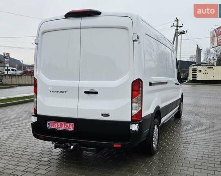 Белый Форд Транзит, объемом двигателя 2 л и пробегом 226 тыс. км за 17900 $, фото 2 на Automoto.ua