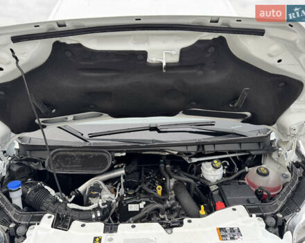 Белый Форд Транзит, объемом двигателя 2 л и пробегом 195 тыс. км за 18900 $, фото 65 на Automoto.ua