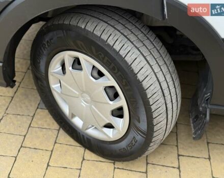 Белый Форд Транзит, объемом двигателя 2 л и пробегом 157 тыс. км за 18500 $, фото 20 на Automoto.ua