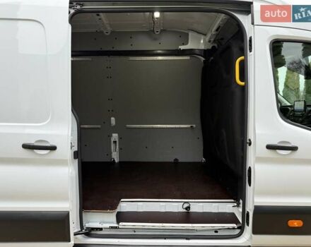 Белый Форд Транзит, объемом двигателя 2 л и пробегом 157 тыс. км за 18500 $, фото 45 на Automoto.ua