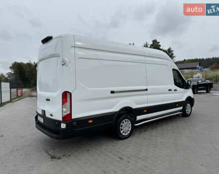 Белый Форд Транзит, объемом двигателя 2 л и пробегом 195 тыс. км за 18900 $, фото 24 на Automoto.ua