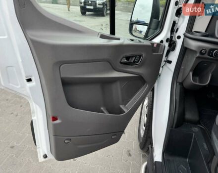 Белый Форд Транзит, объемом двигателя 2 л и пробегом 195 тыс. км за 18900 $, фото 33 на Automoto.ua