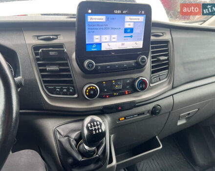 Белый Форд Транзит, объемом двигателя 2 л и пробегом 153 тыс. км за 21400 $, фото 19 на Automoto.ua