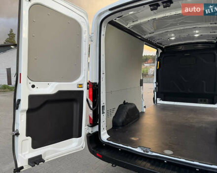 Білий Форд Транзит, об'ємом двигуна 2 л та пробігом 231 тис. км за 18800 $, фото 38 на Automoto.ua