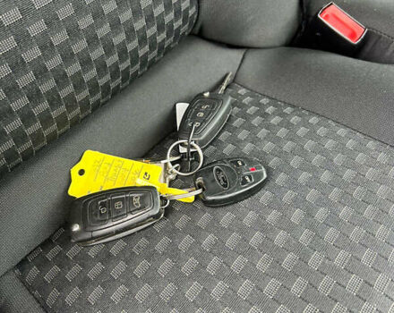 Белый Форд Транзит, объемом двигателя 2 л и пробегом 153 тыс. км за 21400 $, фото 27 на Automoto.ua