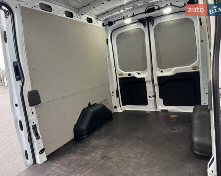 Білий Форд Транзит, об'ємом двигуна 2 л та пробігом 231 тис. км за 18800 $, фото 35 на Automoto.ua