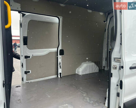 Белый Форд Транзит, объемом двигателя 2 л и пробегом 153 тыс. км за 21400 $, фото 31 на Automoto.ua