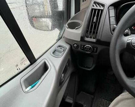 Білий Форд Транзит, об'ємом двигуна 2.2 л та пробігом 23 тис. км за 45000 $, фото 13 на Automoto.ua