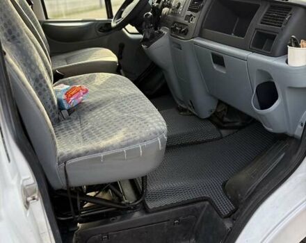 Белый Форд Транзит, объемом двигателя 2.4 л и пробегом 274 тыс. км за 6900 $, фото 16 на Automoto.ua