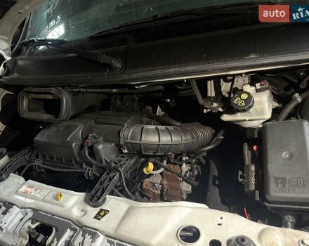 Белый Форд Транзит, объемом двигателя 2.2 л и пробегом 500 тыс. км за 7500 $, фото 5 на Automoto.ua