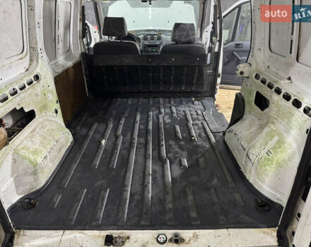 Белый Форд Транзит, объемом двигателя 1.75 л и пробегом 228 тыс. км за 4600 $, фото 33 на Automoto.ua