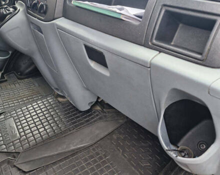 Белый Форд Транзит, объемом двигателя 2.2 л и пробегом 410 тыс. км за 9200 $, фото 14 на Automoto.ua