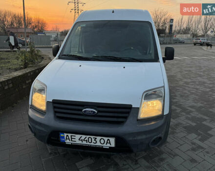 Белый Форд Транзит, объемом двигателя 1.75 л и пробегом 228 тыс. км за 4600 $, фото 1 на Automoto.ua