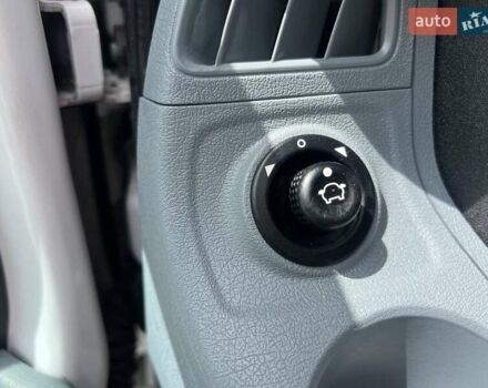 Форд Транзит 2013 в Киеве на Automoto.ua Белый Форд Транзит, объемом двигателя 2.2 л и пробегом 227 тыс. км за 8716 $, фото 22 на Automoto.ua