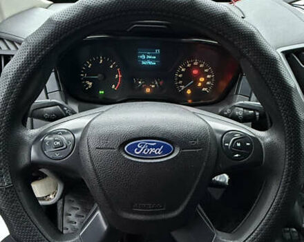 Білий Форд Транзит, об'ємом двигуна 2.2 л та пробігом 343 тис. км за 14000 $, фото 6 на Automoto.ua