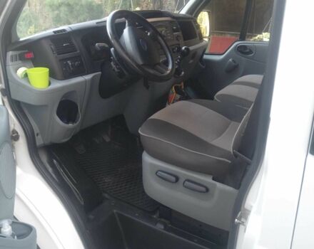 Білий Форд Транзит, об'ємом двигуна 2.2 л та пробігом 295 тис. км за 7250 $, фото 4 на Automoto.ua