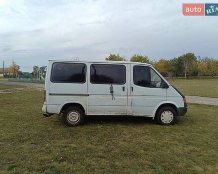 Білий Форд Транзит, об'ємом двигуна 2.4 л та пробігом 76 тис. км за 1650 $, фото 6 на Automoto.ua