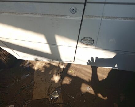 Белый Форд Транзит, объемом двигателя 2 л и пробегом 250 тыс. км за 832 $, фото 5 на Automoto.ua