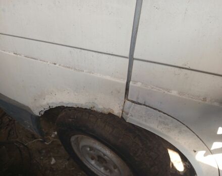 Белый Форд Транзит, объемом двигателя 2 л и пробегом 250 тыс. км за 832 $, фото 4 на Automoto.ua