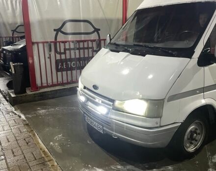 Белый Форд Транзит, объемом двигателя 2 л и пробегом 10 тыс. км за 2500 $, фото 1 на Automoto.ua