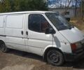 Белый Форд Транзит, объемом двигателя 2.5 л и пробегом 400 тыс. км за 1499 $, фото 3 на Automoto.ua