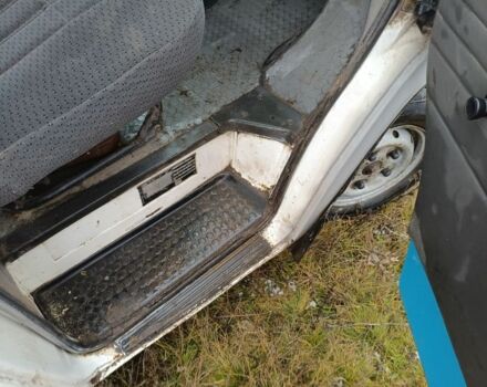 Белый Форд Транзит, объемом двигателя 2 л и пробегом 155 тыс. км за 2000 $, фото 3 на Automoto.ua