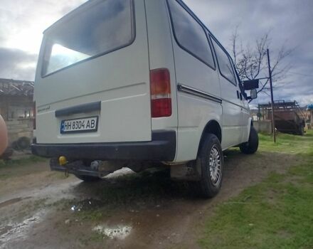 Белый Форд Транзит, объемом двигателя 2.5 л и пробегом 450 тыс. км за 3100 $, фото 2 на Automoto.ua