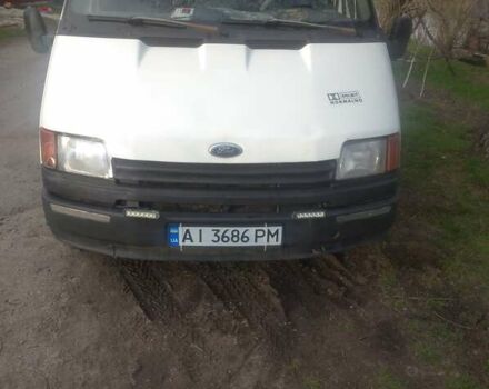 Білий Форд Транзит, об'ємом двигуна 2.5 л та пробігом 70 тис. км за 2300 $, фото 1 на Automoto.ua