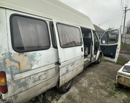 Белый Форд Транзит, объемом двигателя 2.5 л и пробегом 500 тыс. км за 2000 $, фото 3 на Automoto.ua
