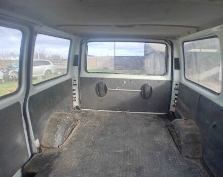 Белый Форд Транзит, объемом двигателя 2.5 л и пробегом 450 тыс. км за 3100 $, фото 6 на Automoto.ua