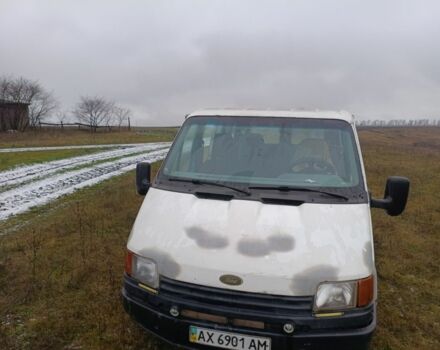 Белый Форд Транзит, объемом двигателя 2 л и пробегом 155 тыс. км за 2000 $, фото 1 на Automoto.ua