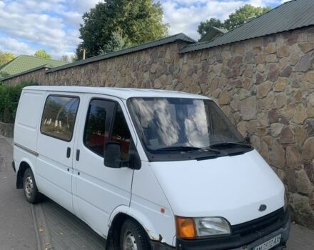 Белый Форд Транзит, объемом двигателя 2.5 л и пробегом 350 тыс. км за 1250 $, фото 3 на Automoto.ua